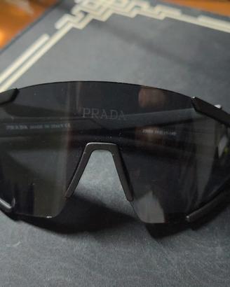 Prada PR 17WS – Occhiali da sole neri stile masche