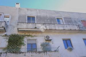 3 LOCALI A MONTECORVINO ROVELLA