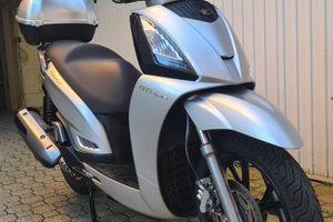 Kymco people 300gti