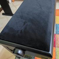 Sgabello per pianoforte