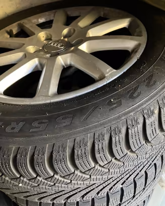GOMME  TERMICHE CON CERCHI ORIGINALI AUDI