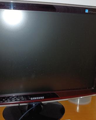 Samsung SyncMaster T220HD, 22", monitor/TV.