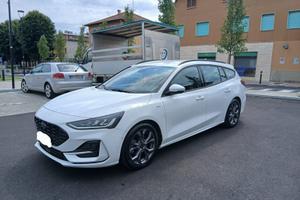 Ford focus 1.6 120cv anno 2023 st-line automatica