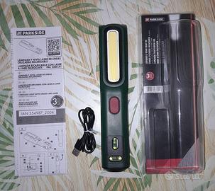 lampada ricaricabile con laser a linee incrociate