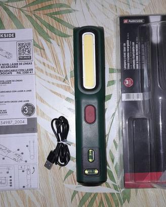 lampada ricaricabile con laser a linee incrociate