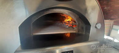 Food truck pizzeria mobile