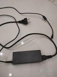 Caricabatterie monopattino elettrico/bicicletta 