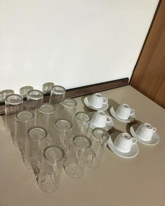 12 bicchieri 5 tazze nuove