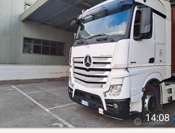 Mercedes actros 18/45 anno 12/2013 euro 6500