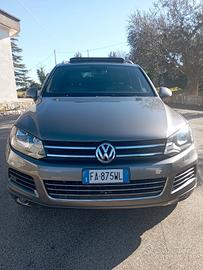 TOUAREG 3000 V6 