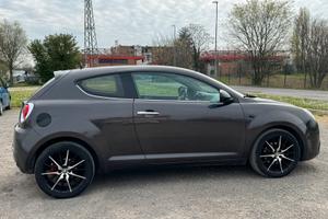 Alfa romeo mito 1.3 diesel 2015