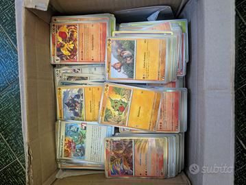 Lotto 5,2 kg di carte Pokemon