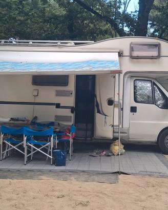 CAMPER MC LOIUS ANNO 2001