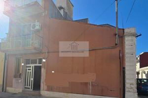 CASA INDIPENDENTE FLORIDIA