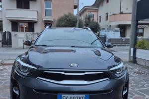 Kia Stonic 1.6 crdi 