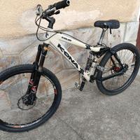 Kona coiler forcella marzocchi e Fox MTB bici