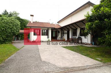 CASA SINGOLA DIVISIBILE IN 2 UNITA'