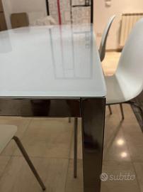 TORSBY tavolo vetro Ikea