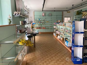 Mobili per parafarmacia