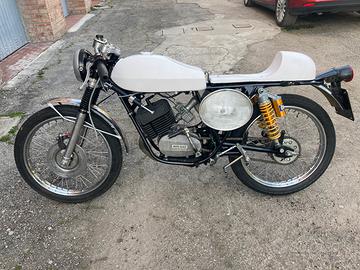 Moto Guzzi 125 turismo