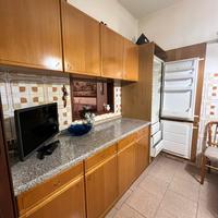 Cucina completa con elettrodomestici