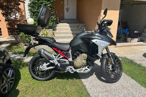 Ducati Multistrada V4S