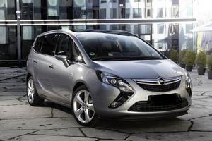 Opel Zafira Tourer Cosmo GPL – Full Optional, Perf