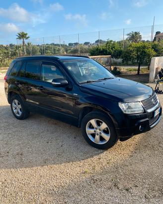 Suzuki Gran vitara crossover