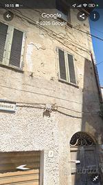 Palazzina indipendente su 3 livelli