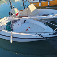 Barca 5.50mt+ motore 40cv 4t pronta a navigare