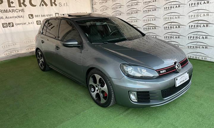 Volkswagen Golf GTI 2.0 TSI 5p.