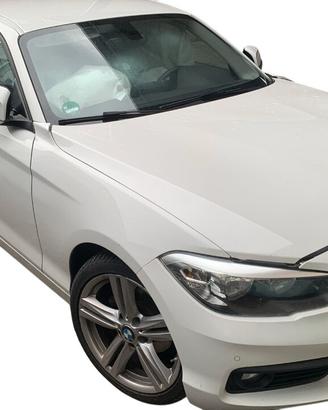 RICAMBI BMW F21 118i Benzin 136 cv / 100 kW 2015 -