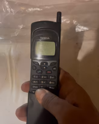 Nokia 8110