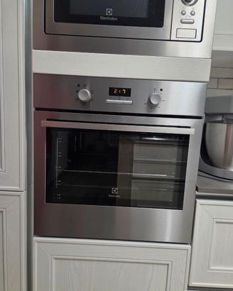 Forno FQ63XE ELECTROLUX