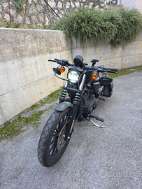 Harley davidson 883 iron 2011