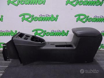TUENNEL CON BRACCIOLO PER X-TRAIL T31 2010