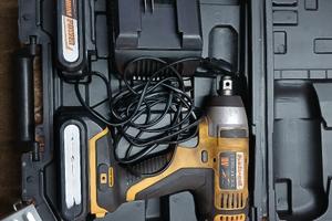 trapano svita bulloni