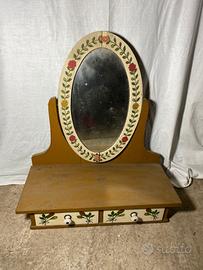 Particolare specchiera vintage