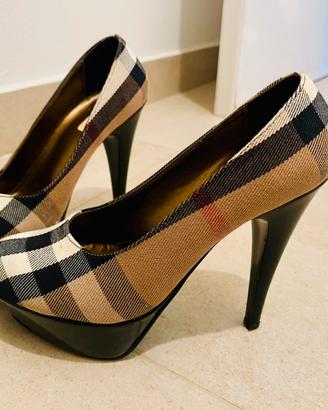 Scarpe con tacco Nr 37