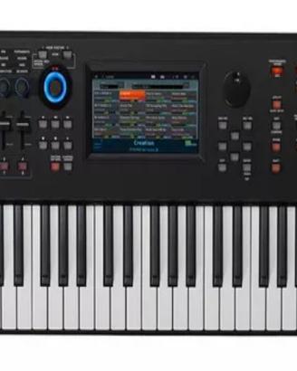 Tastiera Yamaha MODX 7 - pari al nuovo