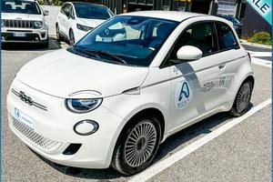 FIAT 500e Berlina 42 kWh Icon