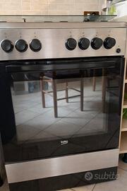 Cucina a gas con forno elettrico Beko