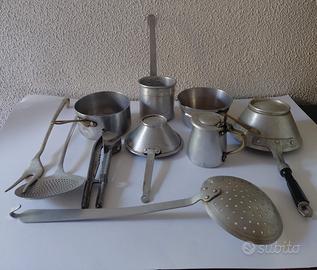 Set utensili cucina in alluminio