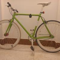 Bici a scatto fisso No logo
