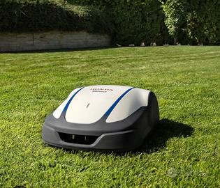 Robot rasaerba Honda