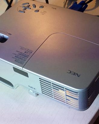 Proiettore  "NEC"  NP 40 DLP