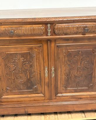 Credenza