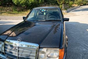 MERCEDES E 200