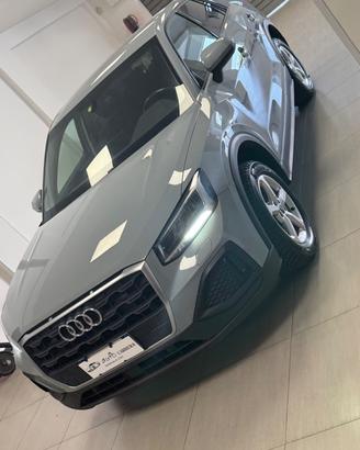 Audi Q2 30 TDI S tronic Business