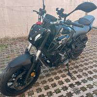 YAMAHA MT07 anno 2025